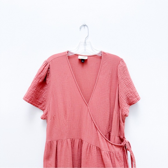 Universal Thread gauze Midi Wrap Dress - Picture 5 of 9